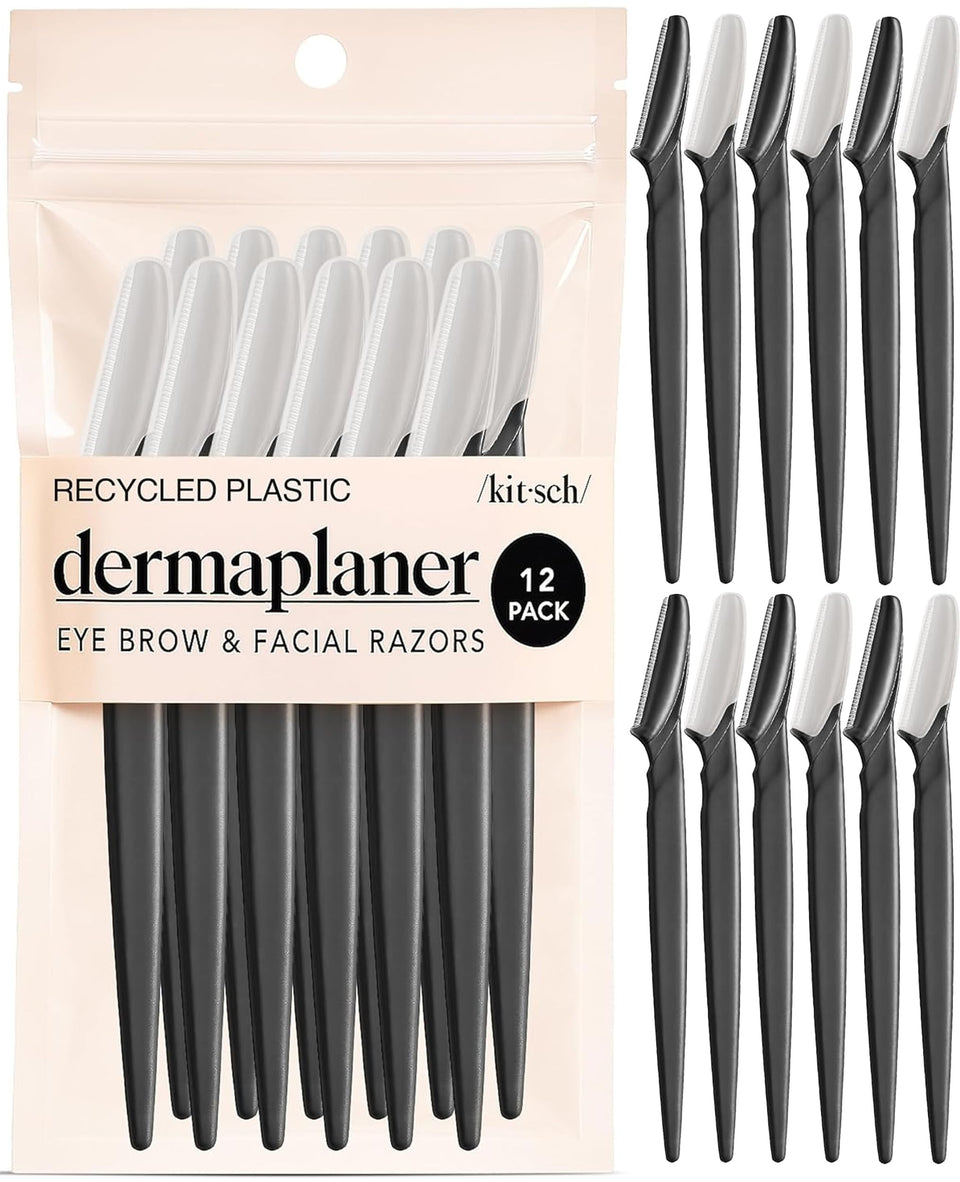 Kitsch dermaplane razor front packaging showing compact travel-ready set and clarity