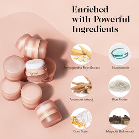 Kitsch close-up of powder texture highlighting oil-absorbing rice protein