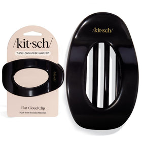 Kitsch clip in beach setting illustrating lightweight travel-ready styling