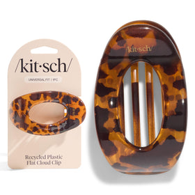 Kitsch tortoise on beach towel showing lightweight, secure summer styling