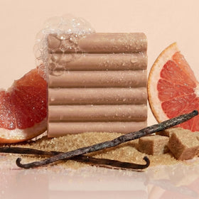 Kitsch eco-friendly packaging shot stressing reduced plastic waste