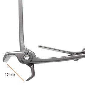 KOHM in-use trimming a thick toenail showing clean, even cutting result
