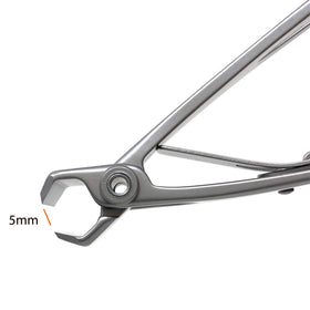 KOHM ergonomic anti-slip grip held in hand providing comfort and control