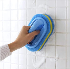 KOKSI handle close-up demonstrating ergonomic grip for comfortable force
