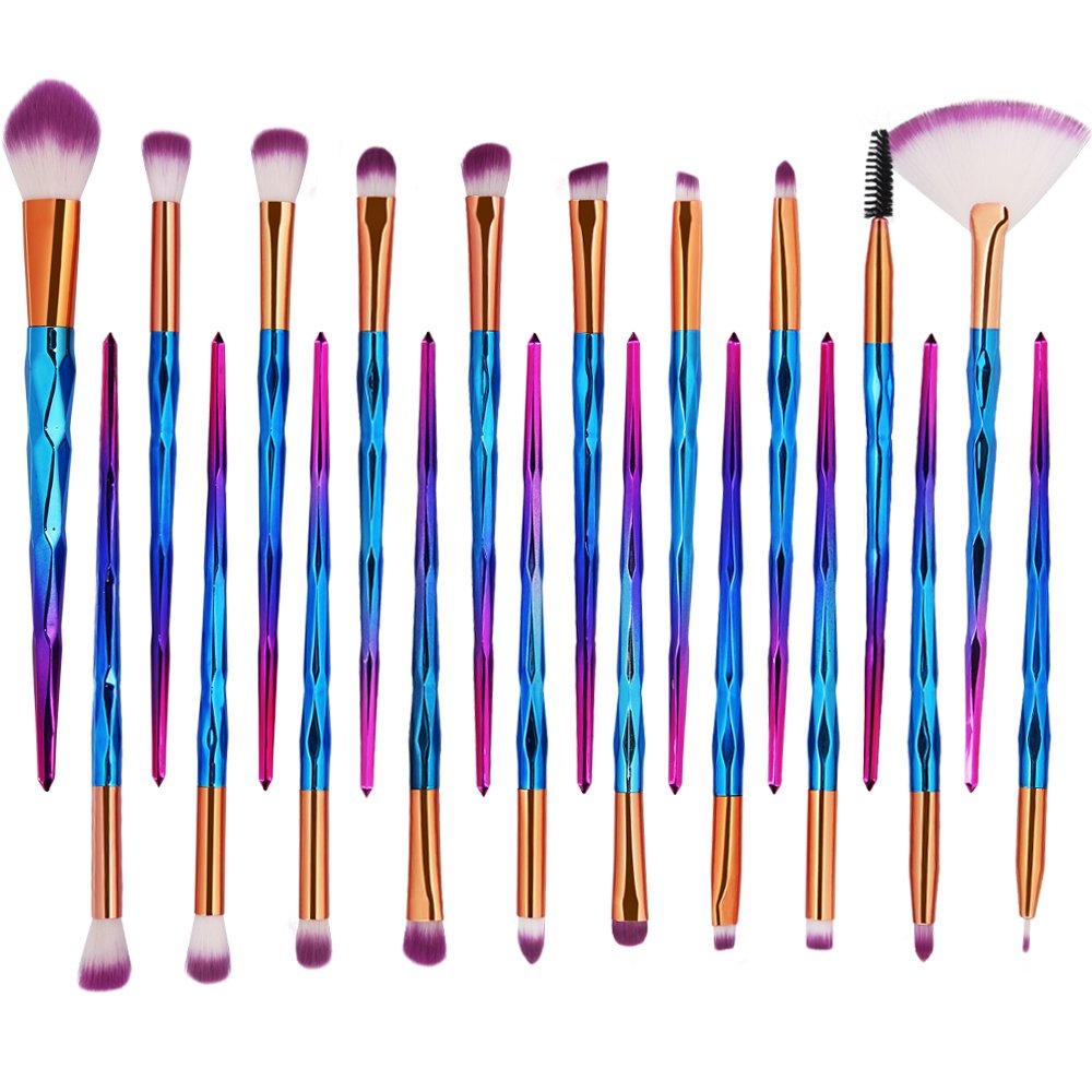 KOLIGHT close-up of sponge and brush tips showing soft texture for smooth pickup