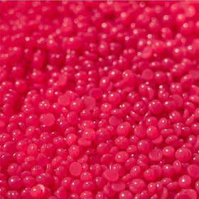KoluaWax close-up of bead texture highlighting smooth meltability