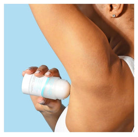 Kopari clear dry finish on skin illustrating non-staining benefit