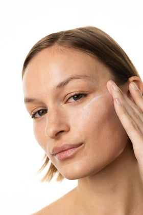 KORRES label and ingredients list highlighting clean formulation and ethical claims