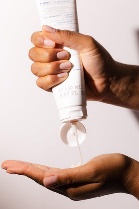 KORRES recyclable packaging badge promoting eco-conscious choice