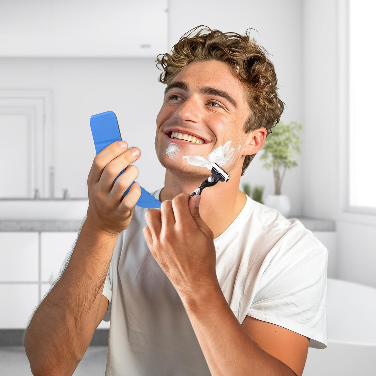korutomi self standing mirror on table, hands free makeup benefit