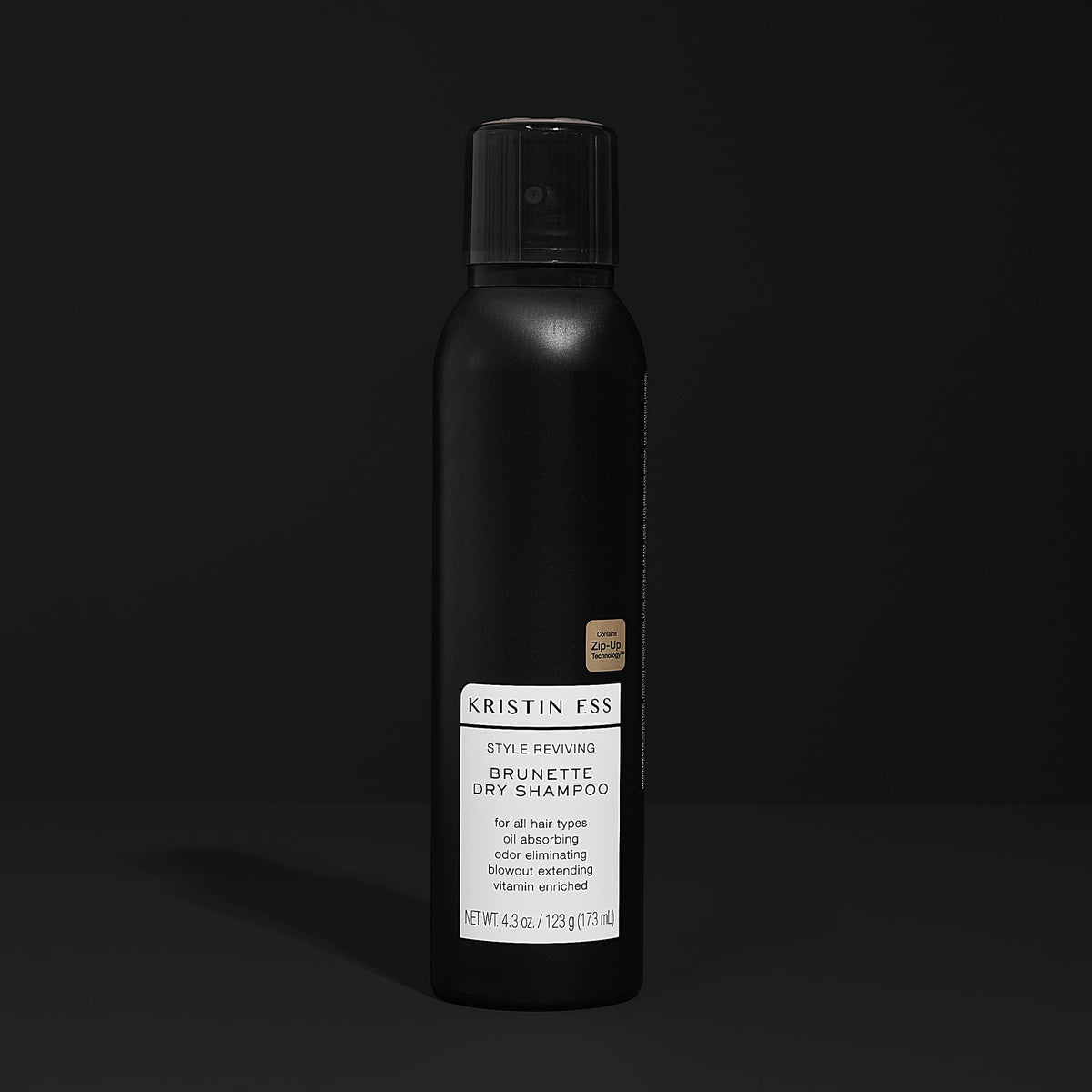 Kristin Ess label zoom highlighting Vitamin C and Zip-Up Technology