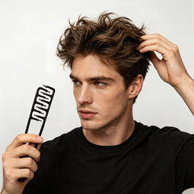 KWLDJZJ combs inside travel kit illustrating portability and daily readiness
