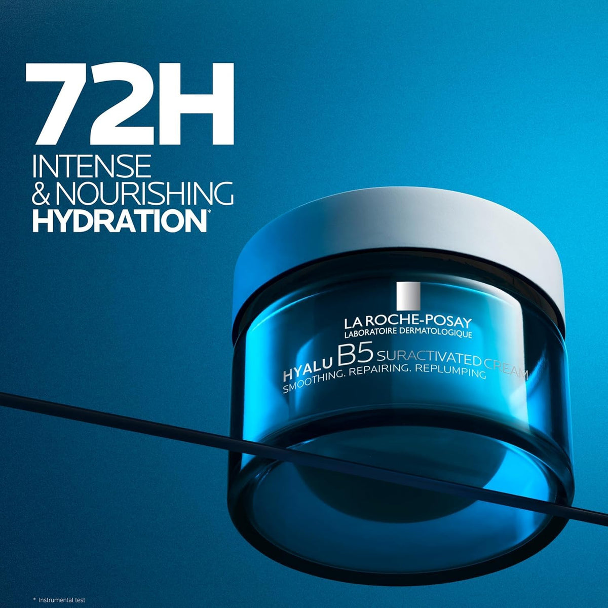 La Roche-Posay close-up texture of cream showing smooth moisturizing finish and absorbent feel