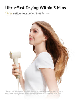Laifen MINI drying hair in use, fast drying and reduced frizz benefit