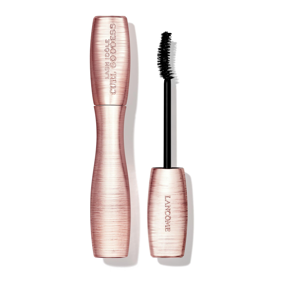 Lancôme front packaging showing product and key benefits