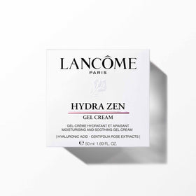 Lancôme gel cream texture close-up highlighting lightweight hydration and smoothness