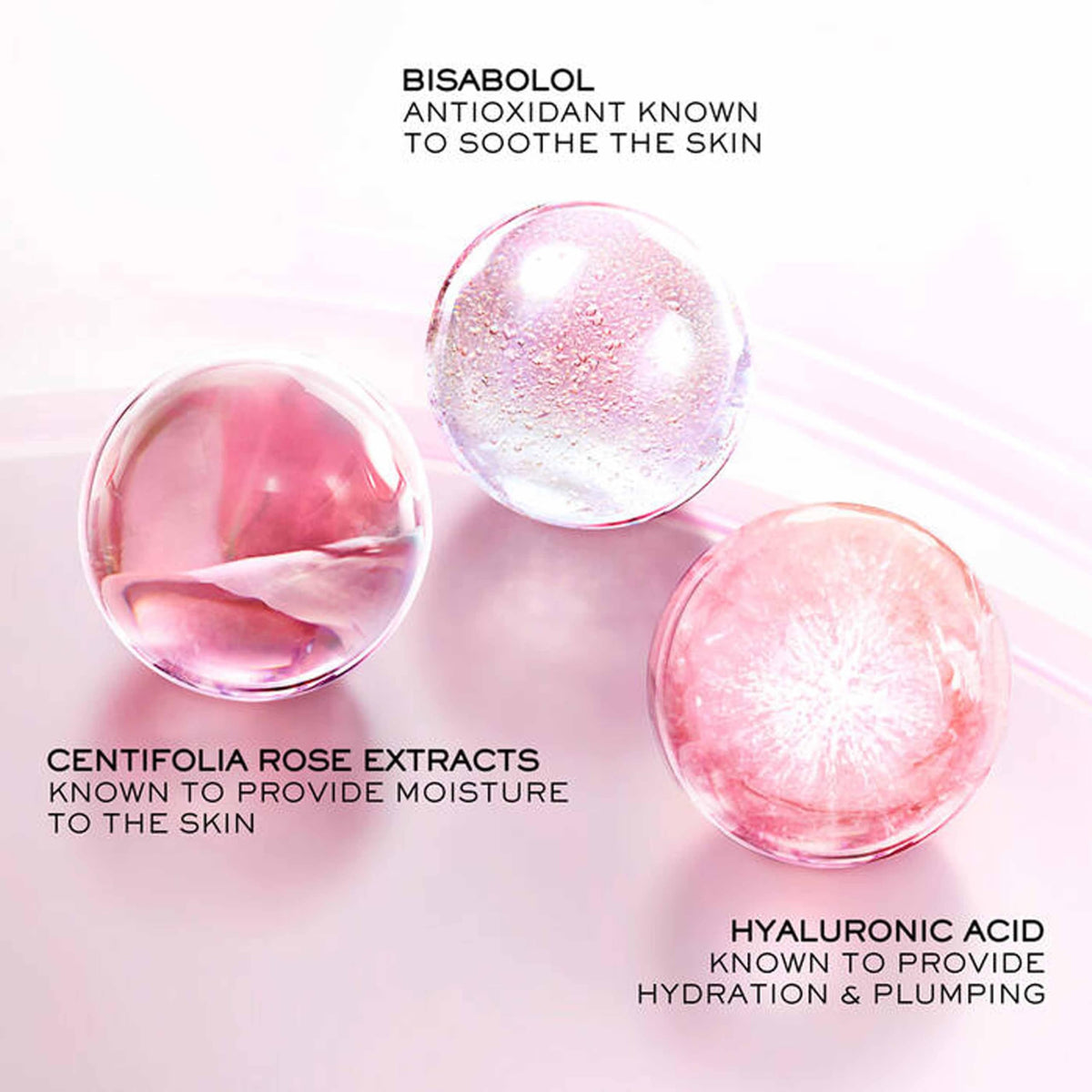 Lancôme gel being dispensed onto a hand demonstrating quick absorption and non-greasy finish