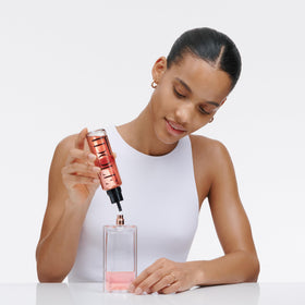 Lancôme idôle label and cap detail emphasizing premium finish and clarity