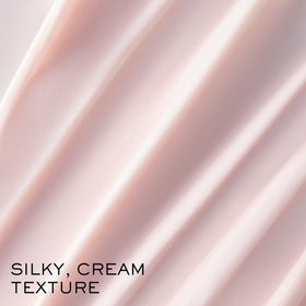 Lancôme cream being applied on hand demonstrating lightweight absorption