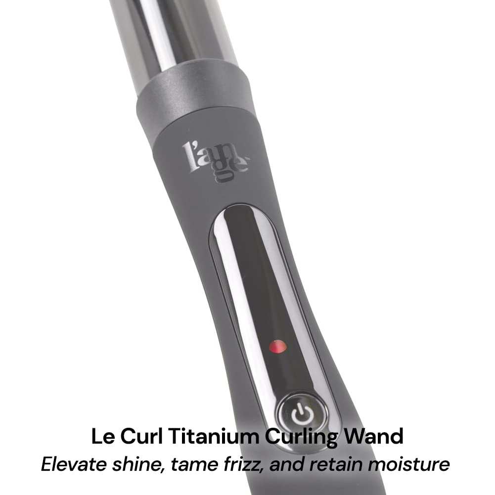 L'ANGE HAIR wand in use wrapping hair, quick styling for long-lasting curls