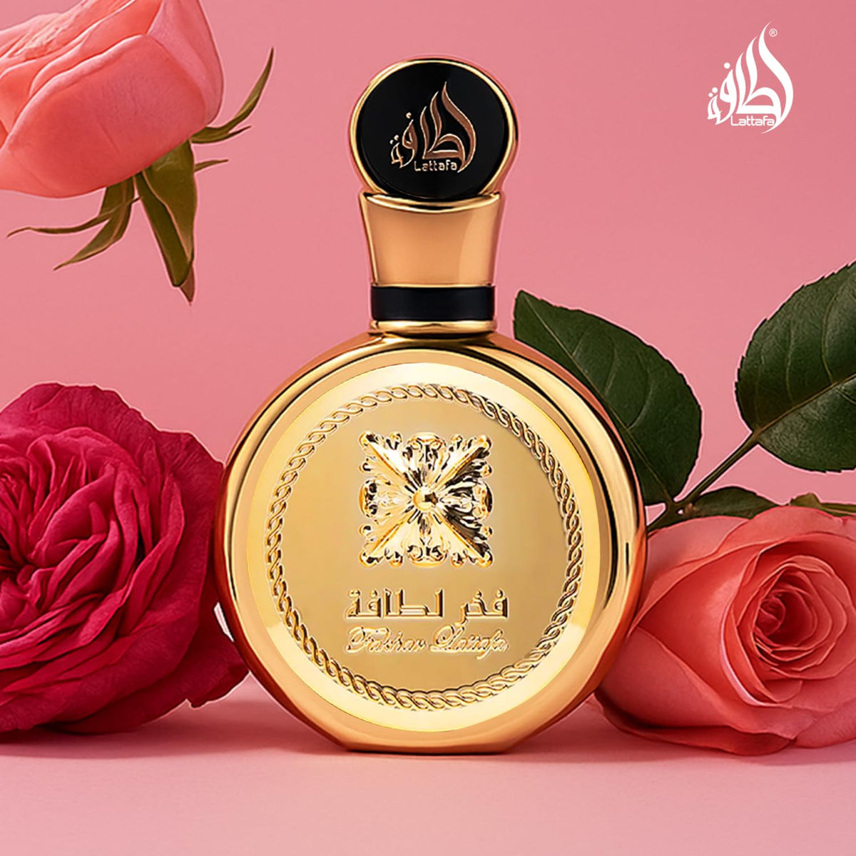 Lattafa Fakhar Gold ingredients display with grapefruit, cardamom, tuberose and amber notes