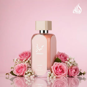 Lattafa rose and peach close-up representing floral heart notes
