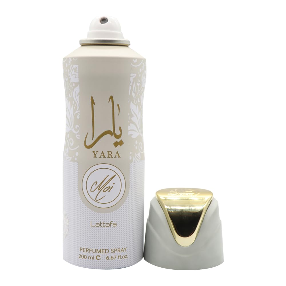 Lattafa close-up of spray nozzle producing fine mist, demonstrates easy application