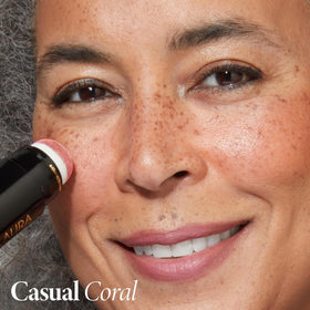 LAURA GELLER angled brush demo showing easy blending and professional finish benefit
