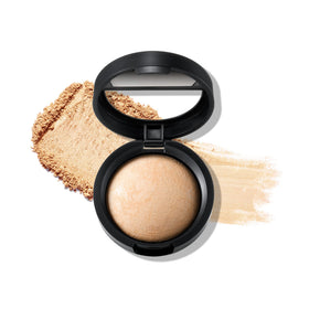 LAURA GELLER NEW YORK compact front view showing French Vanilla highlighter benefit of portable glow