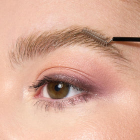 LAURA GELLER NEW YORK pencil close-up illustrating fine angled tip for precise strokes