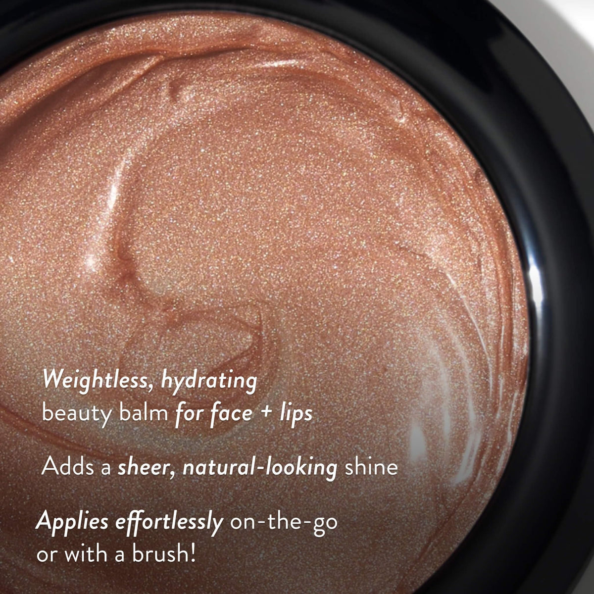 LAURA GELLER NEW YORK finger application demonstrating easy warming and effortless blending