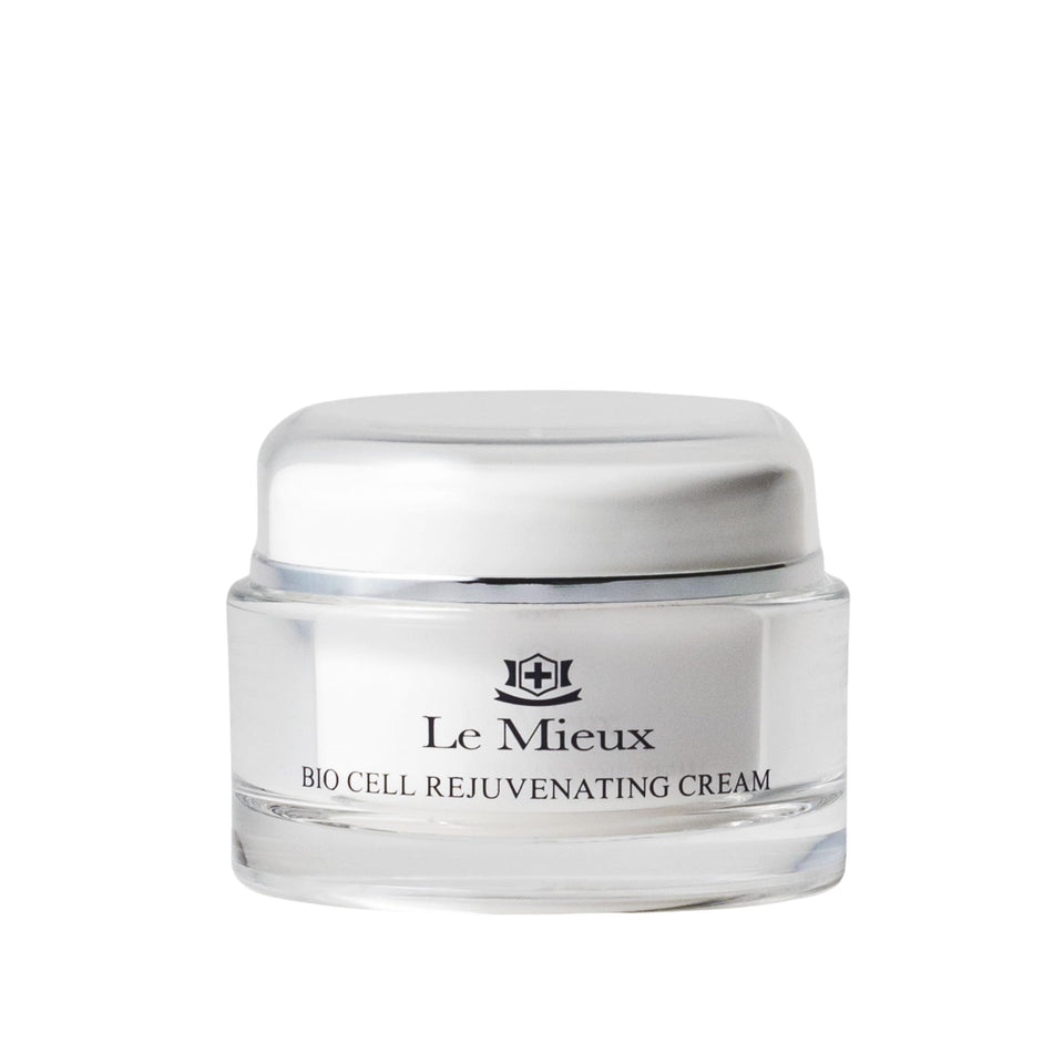 Le Mieux front jar view showing sleek packaging and premium moisturizer benefits