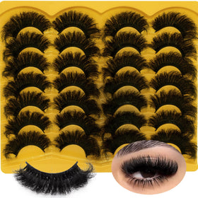 LEAFMOON lashes worn on eye creating cat-eye lift and dramatic volume