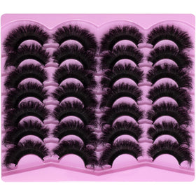 LEAFMOON lashes on model demonstrating dramatic cat-eye lift