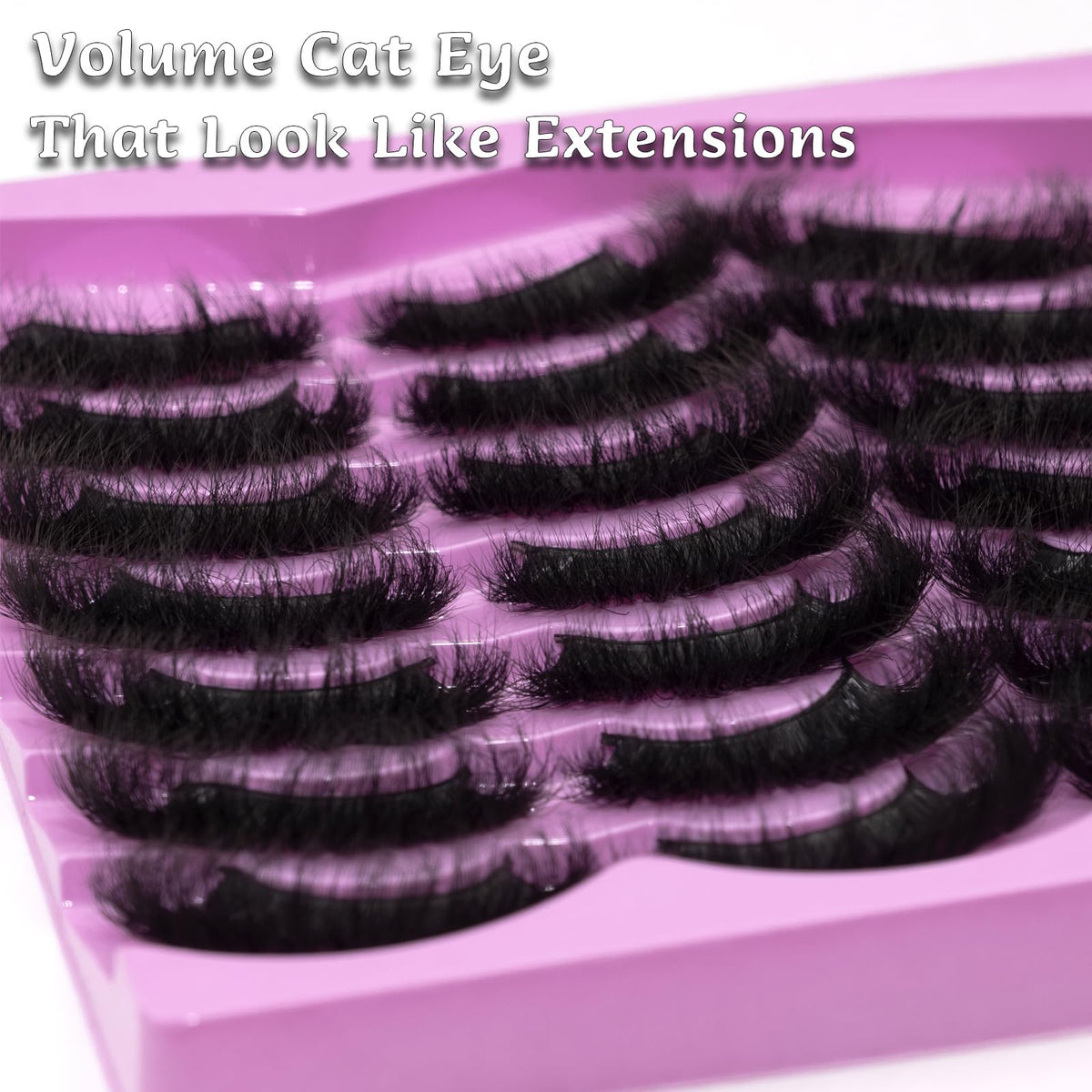LEAFMOON lashes in glam setting ready for application