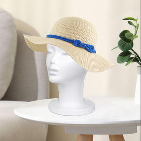 Leeven head attached to tabletop clamp showing hands-free styling benefit