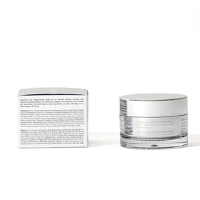 Lepique cream size comparison with hand displaying travel-friendly volume