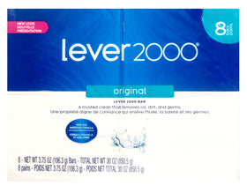 Hand holding Lever 2000 bar to show scale and convenient 3.75 oz size