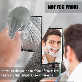 LFOYOU mirror held in hand to show compact size and easy handling