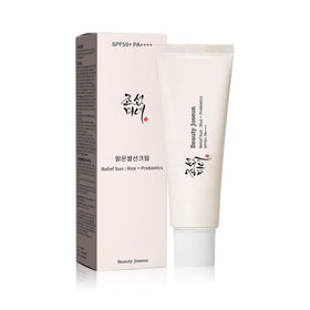 LING LI TE LLT front packaging showing travel-size tubes and SPF details for portable protection