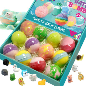 Lisotera lifestyle image of a child enjoying bath, scent and toy encourage bathing