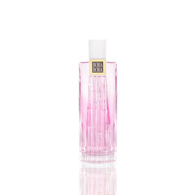 Liz Claiborne Bora Bora ingredient close-up highlighting coral flower and lychee, showcases fresh notes