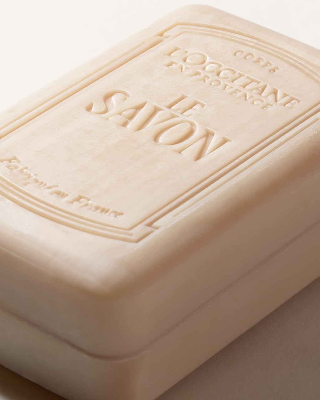 L'OCCITANE lather in hand demonstrating rich foam for effective yet gentle wash