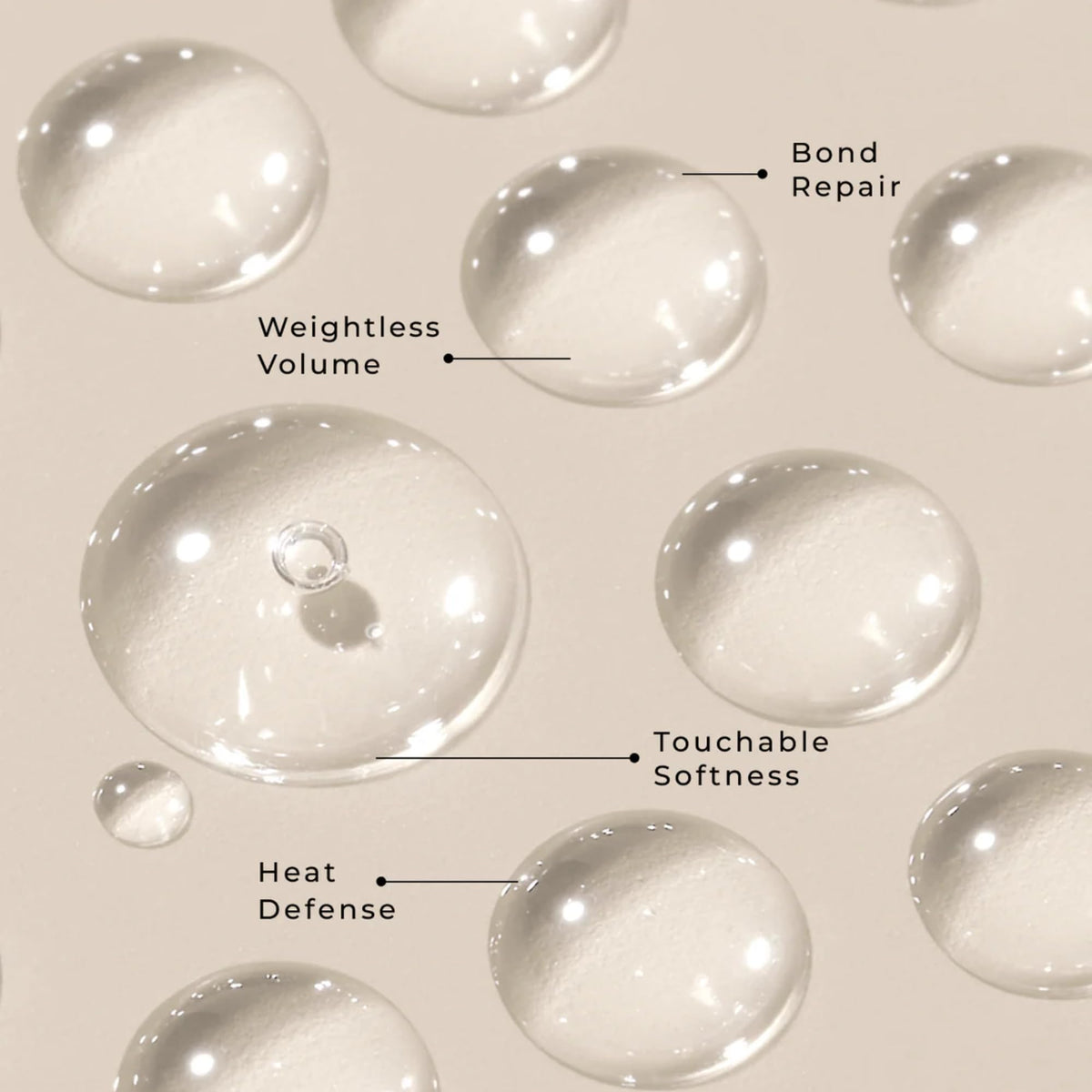 LolaVie spray nozzle close-up demonstrating even mist for lightweight lift