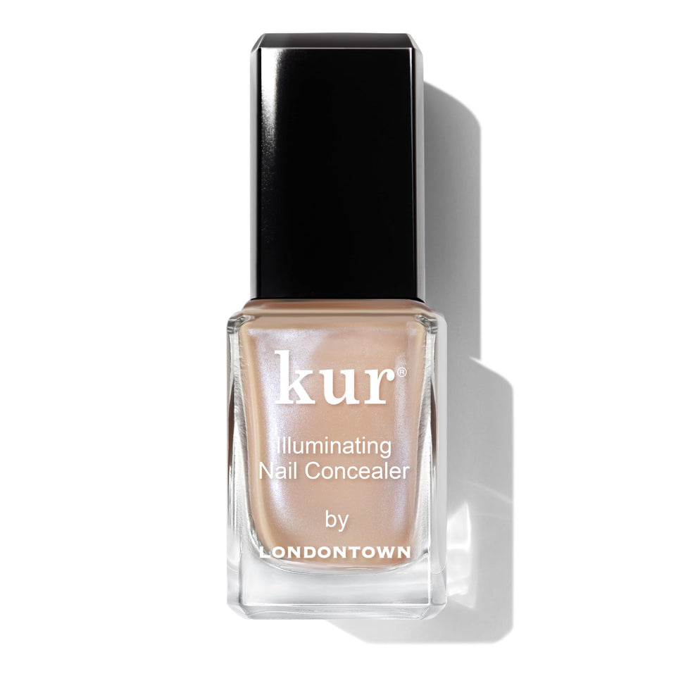 LONDONTOWN bottle front view showing sleek packaging and polish benefit