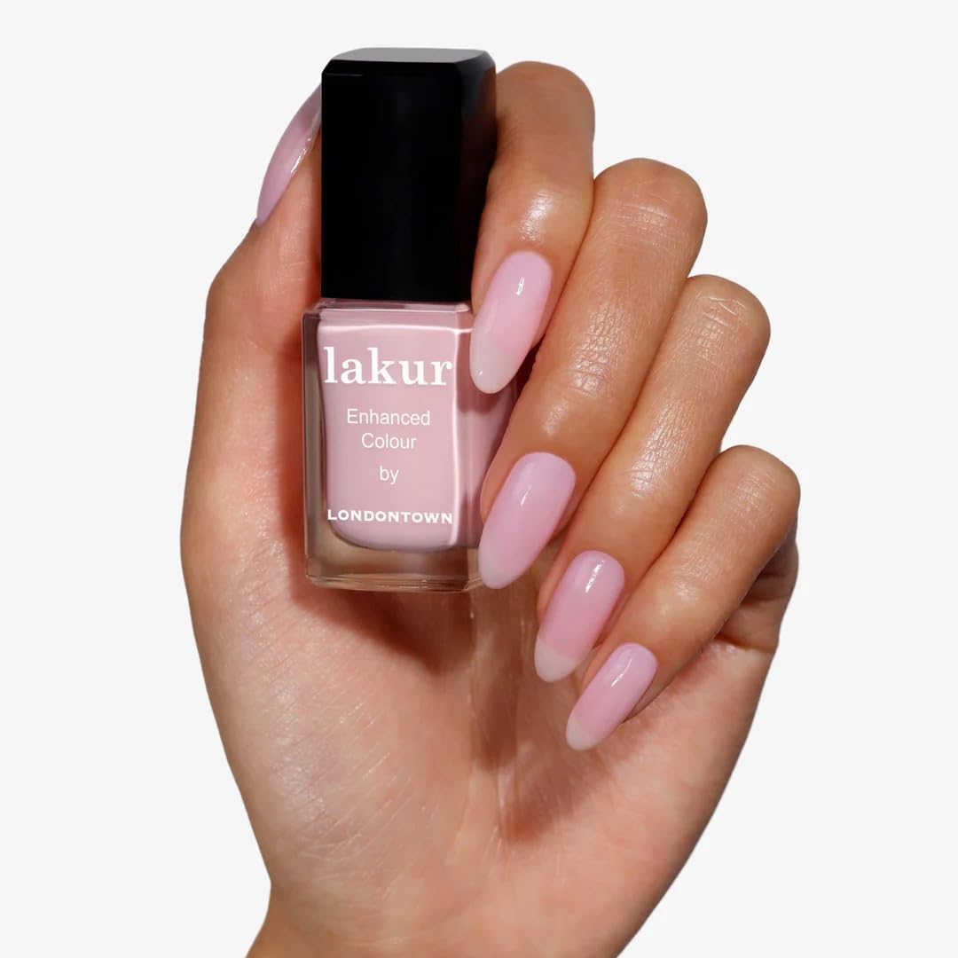 LONDONTOWN Lakur bottle cap and label close-up highlighting shade and formula