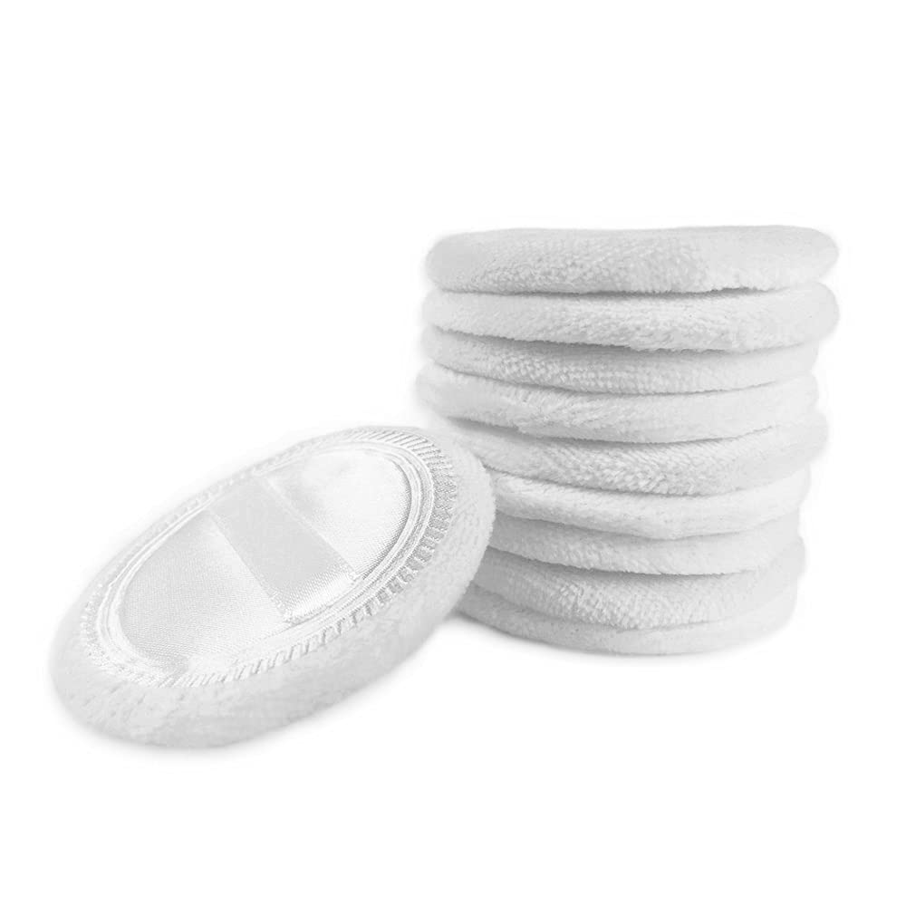 LOOKSEVEN puff being rinsed to show washable care and reusable longevity