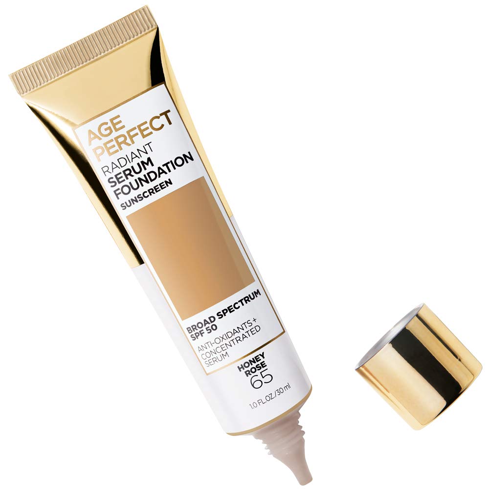 L'Oreal Paris pump dispenser close-up for precise controlled application