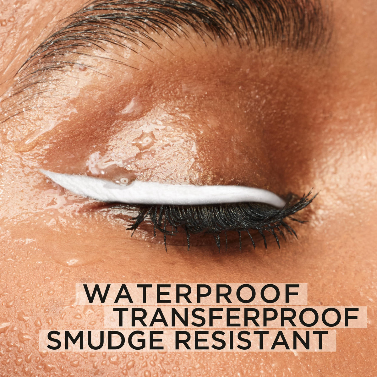 L'Oreal Paris Infallible Grip blending tip detail for easy smudging and softening