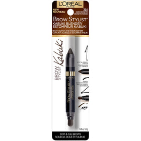 L'Oreal Paris close-up of kabuki brush bristles blending pigment for softer brows